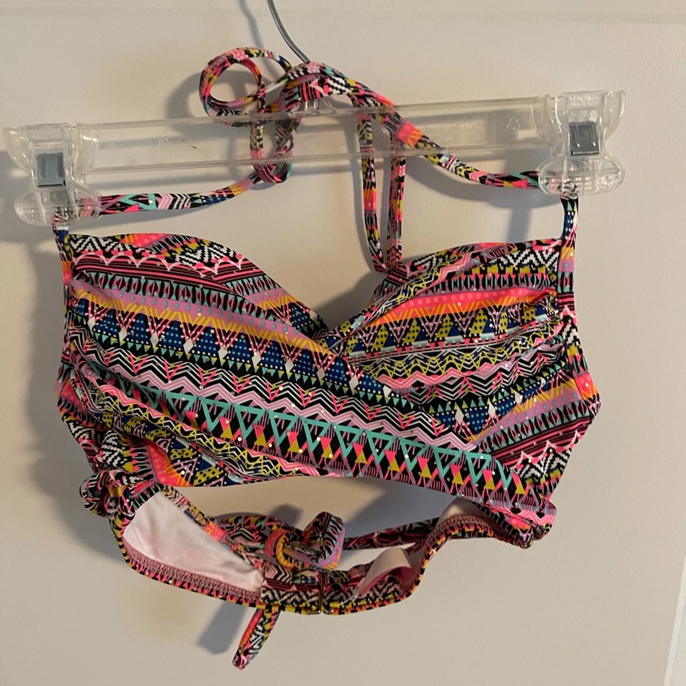 Victoria’s Secret bikini front wrap top